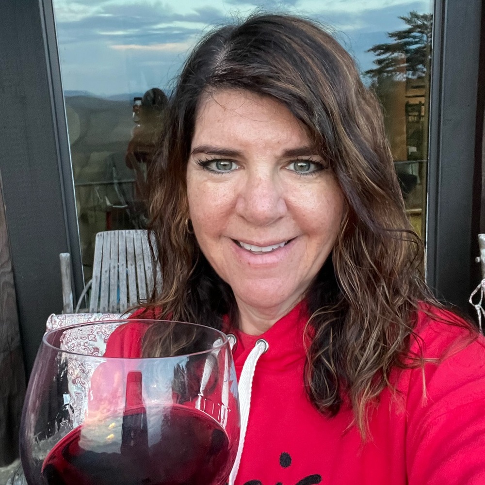 Meet your Posher, Debbie